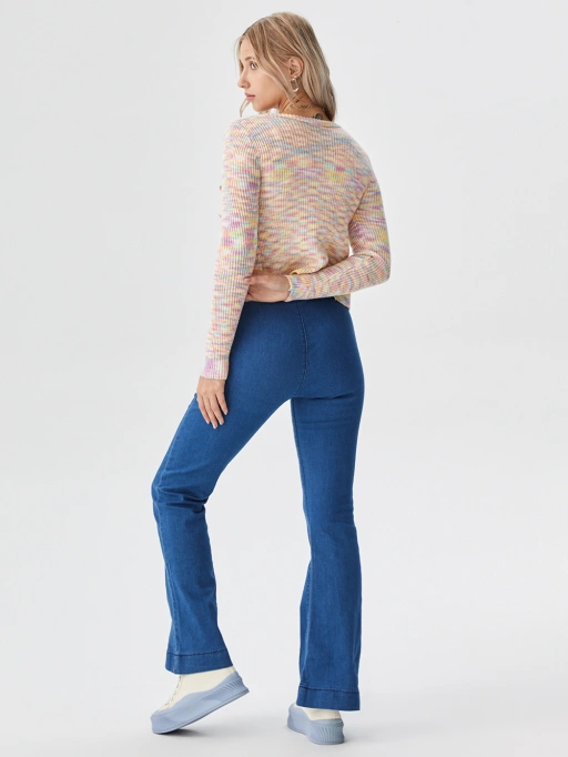 Professional Put Clothes on Model AI for Womens Casual Wear with Standard Model featuring Studio Model wearing Sweaters in Minimalist White Studio, Professional style.